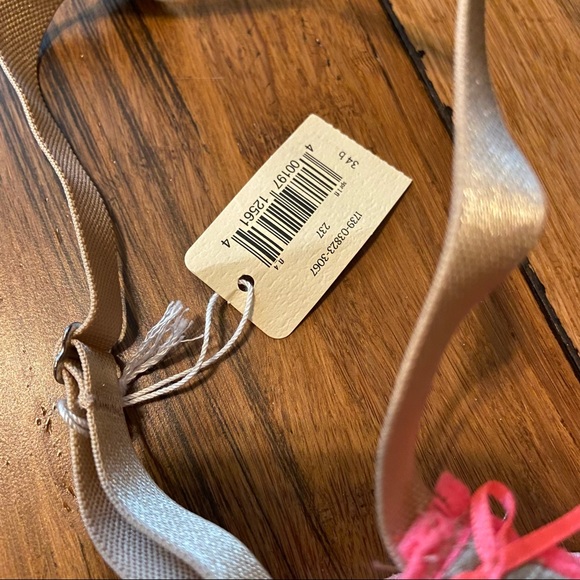 Aerie Gold Push Up Bra Pink Details - Picture 12 of 13